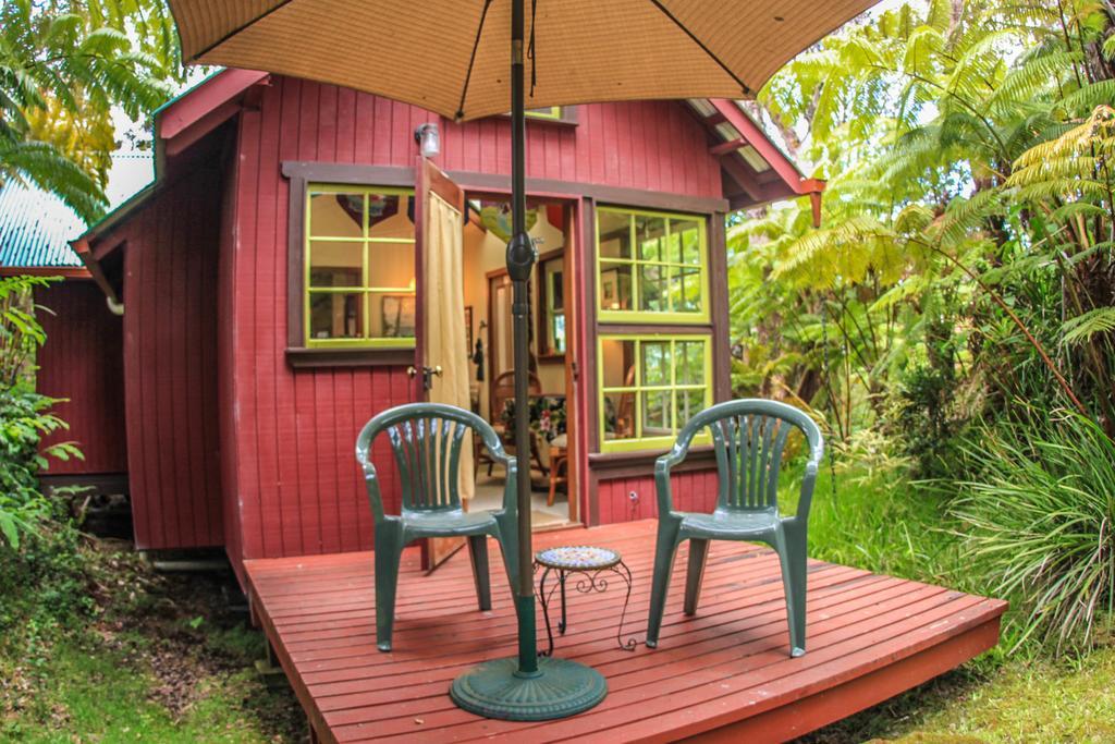 Ferny Hollow: Romantic Rainforest Cottage Волкейно Екстериор снимка
